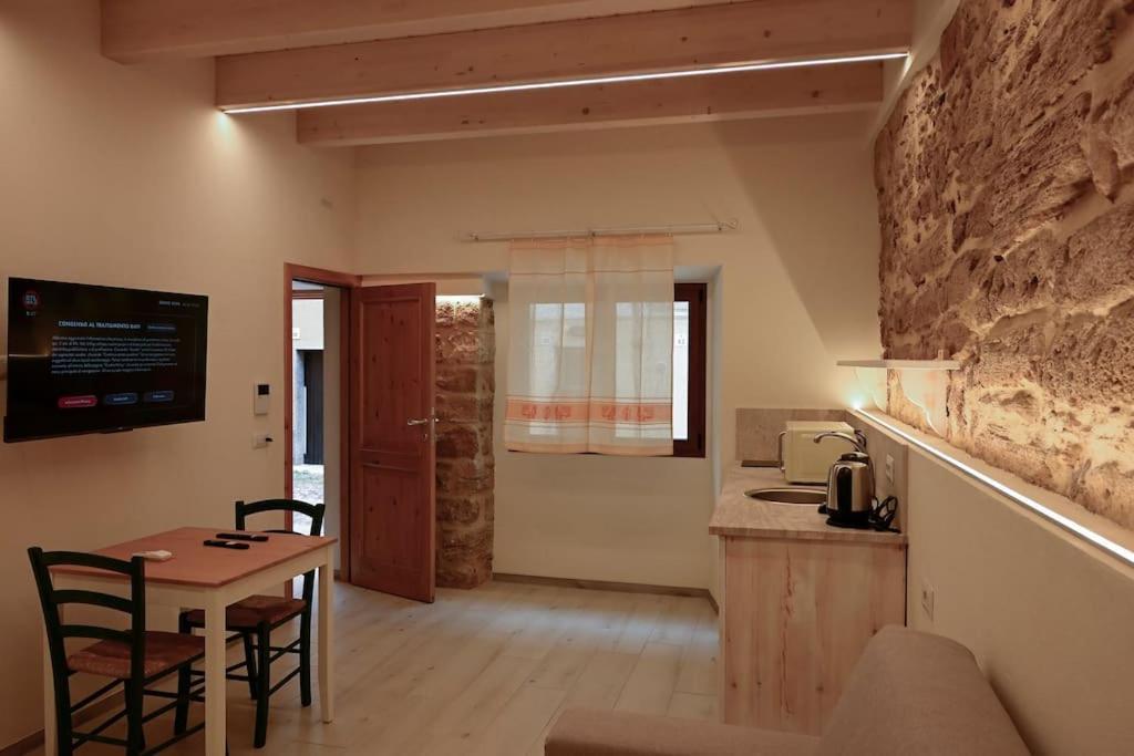 Suite Prince Of Majorca Splendid Gem Downtown Alghero Esterno foto